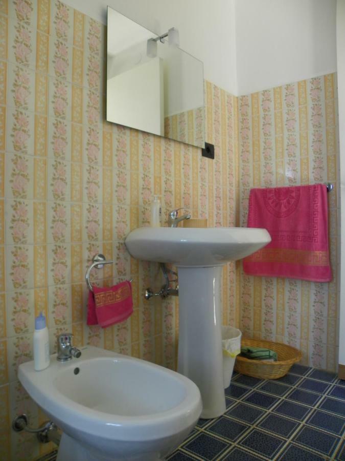 Dabbanna Guest House Chiaramonte Gulfi Exterior photo