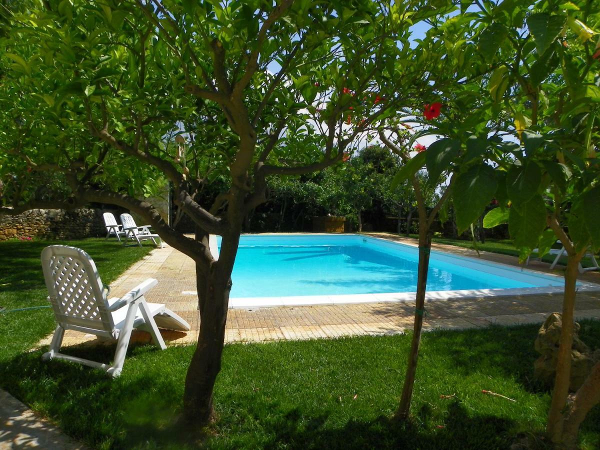 Dabbanna Guest House Chiaramonte Gulfi Exterior photo