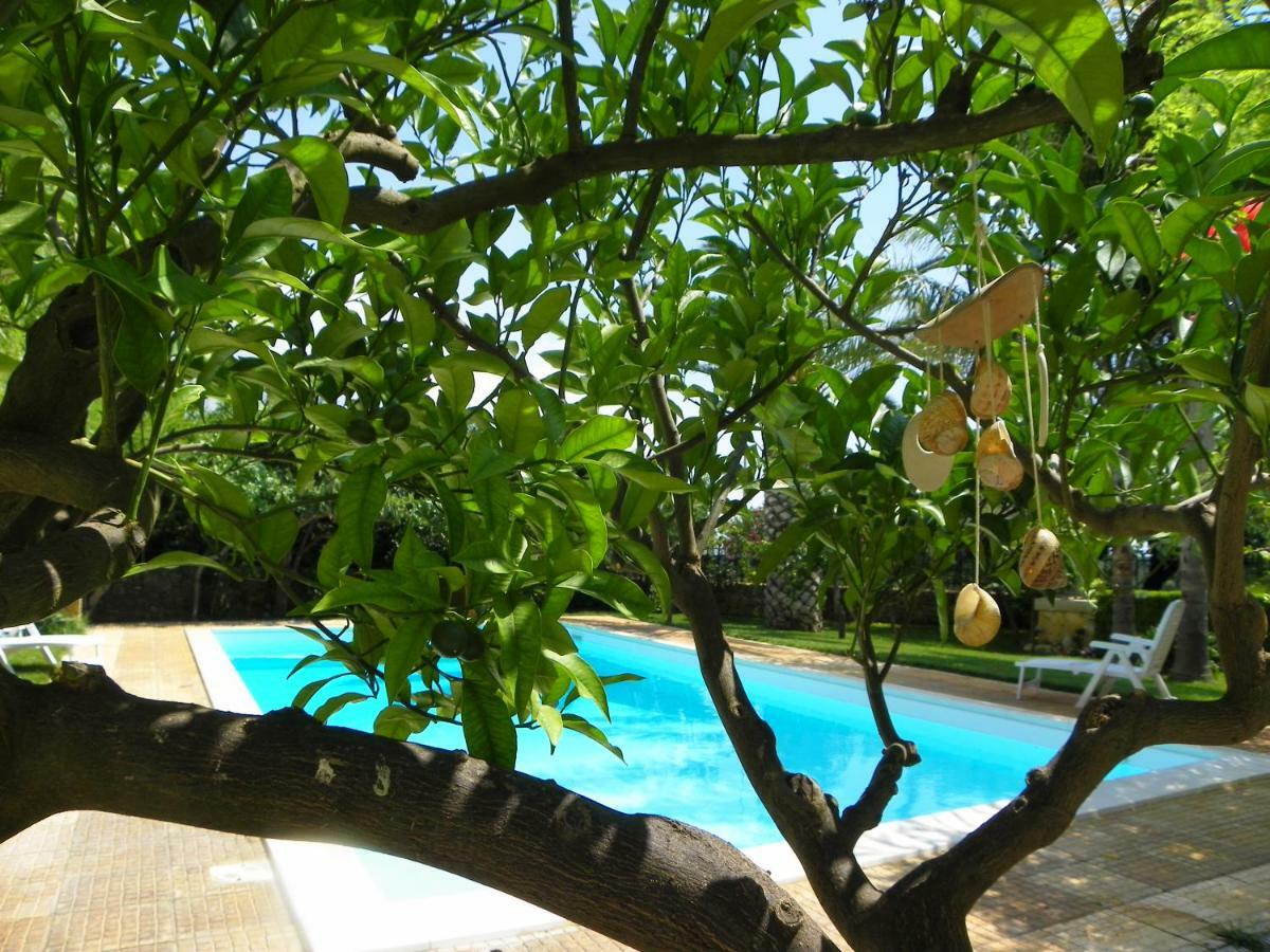 Dabbanna Guest House Chiaramonte Gulfi Exterior photo